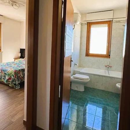 Moderno Attico A Due Passi Dal Mare 公寓 *